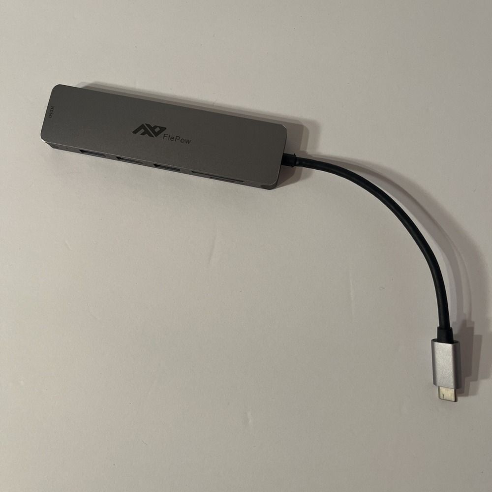 FlePow Dock Station USB Type C Hub Pro UCN 3281 Space Gray Multiport Adapter